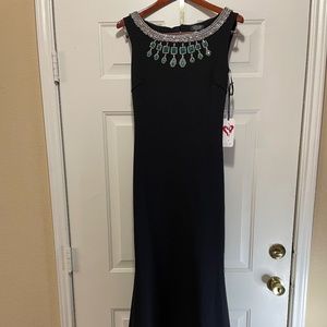 La Petite Robe (Chiara Boni) Gown